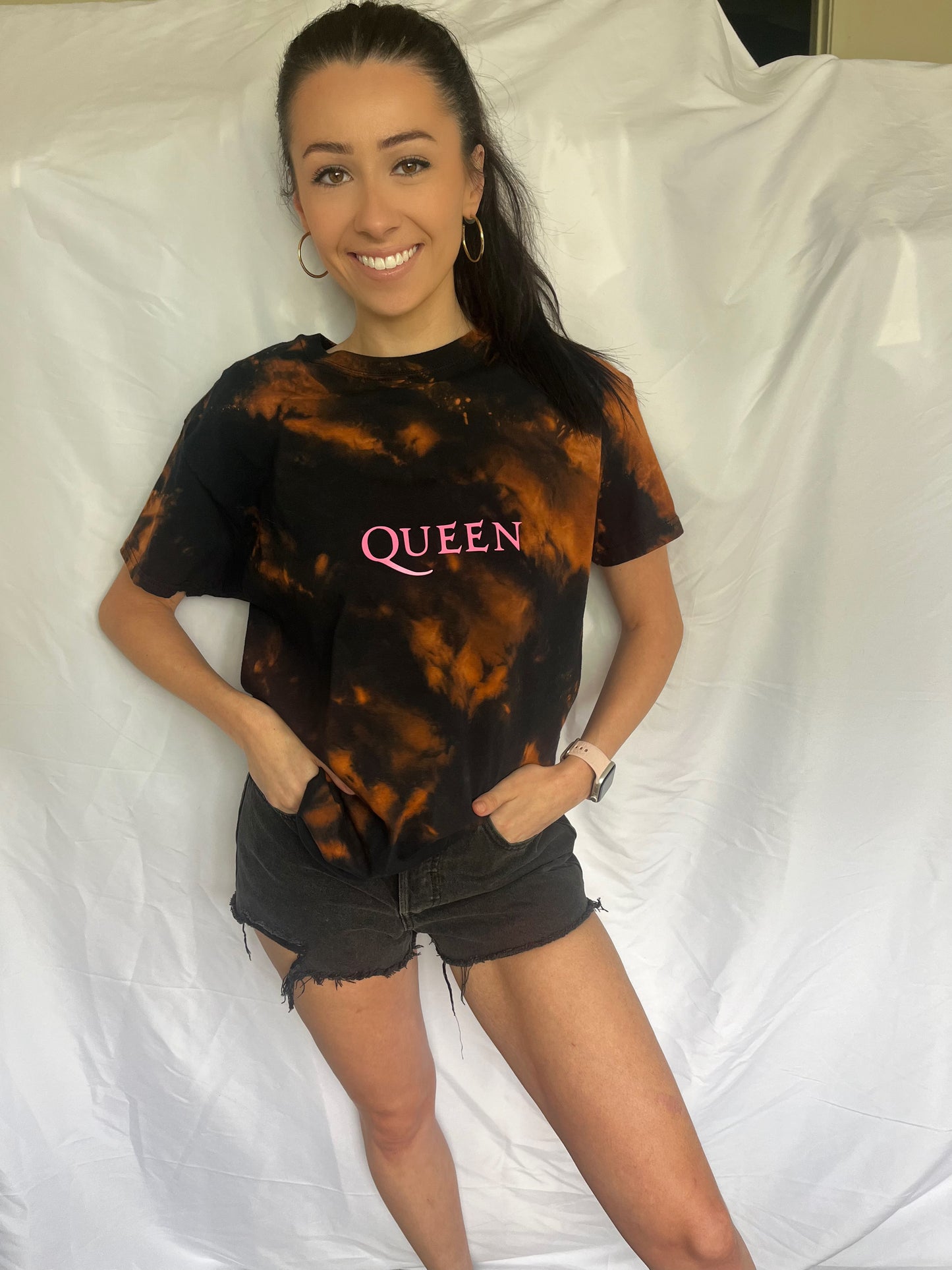 Queen  Bleached Rocker Tee