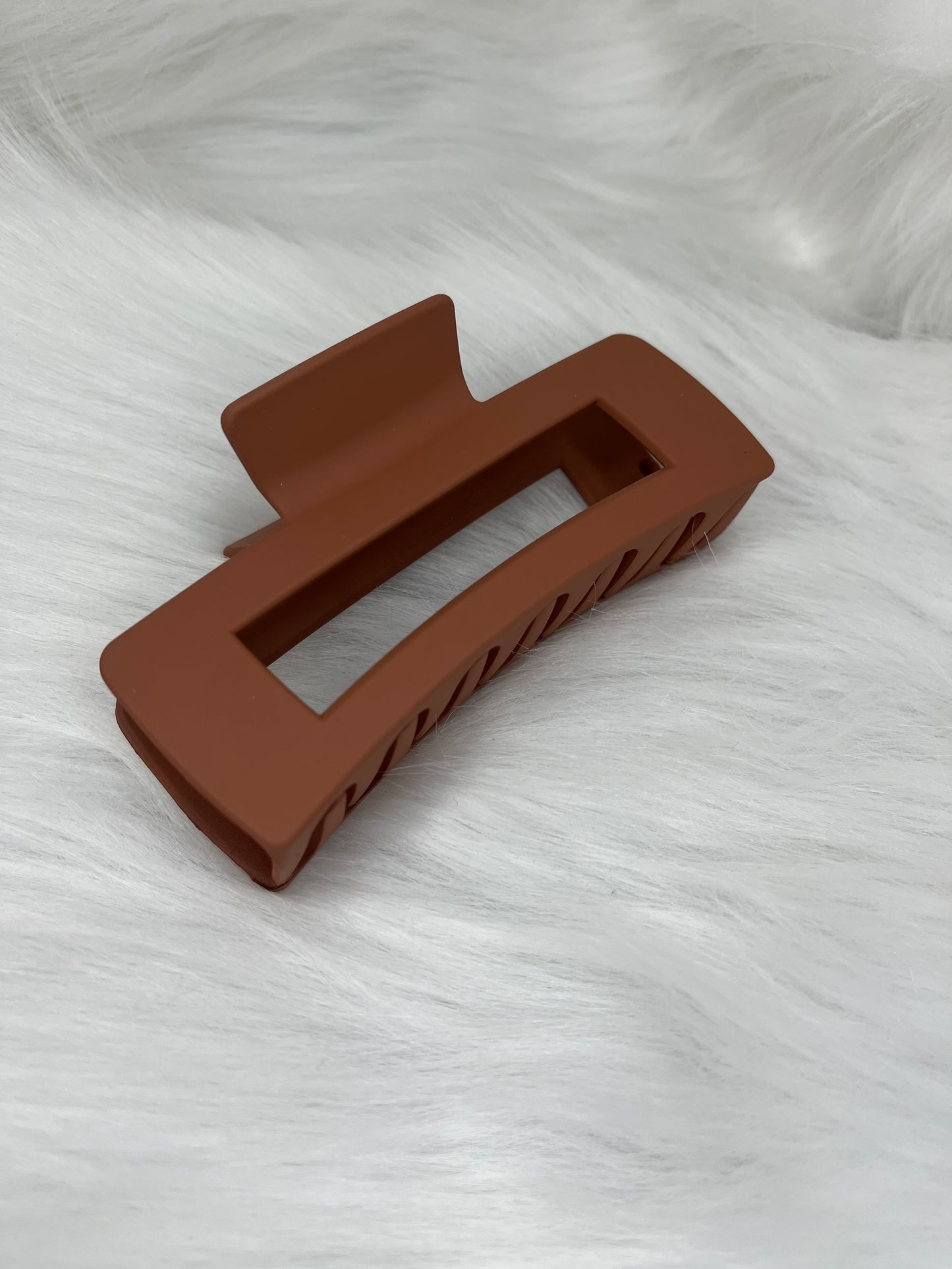 Tan Claw Hair Clip