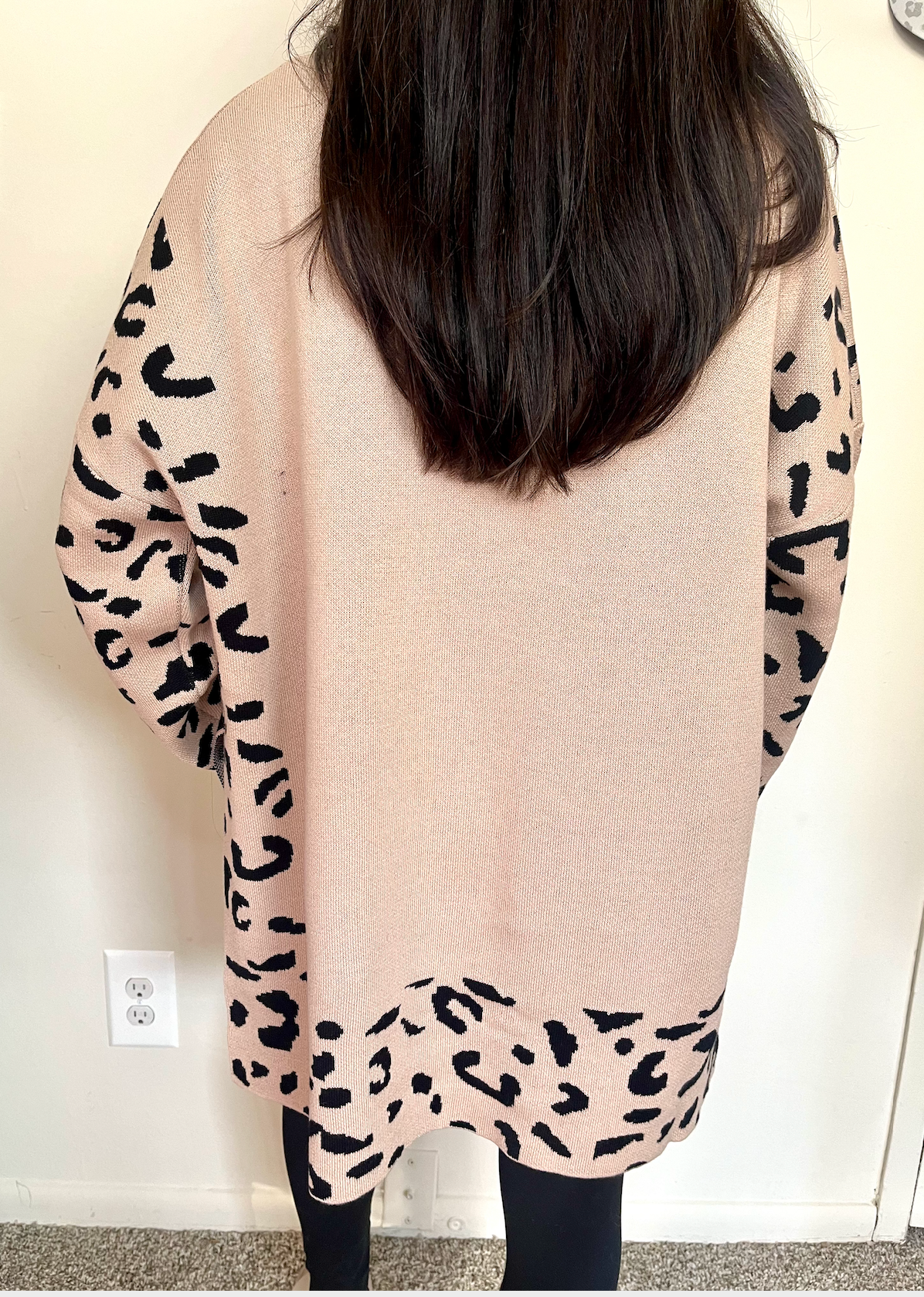 Plus Size Leopard Sleeve Sweater